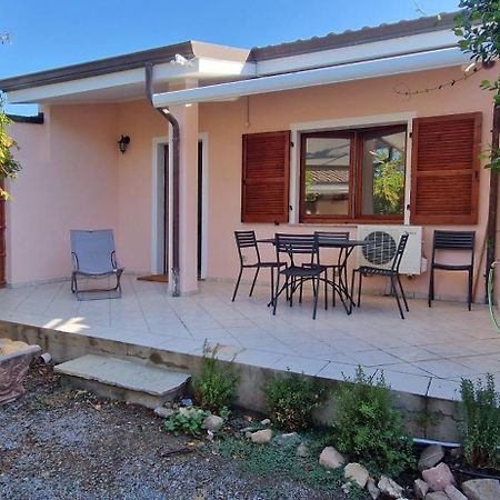 Casa Vacanza Mamaioa Sant'Anna Arresi Ngoại thất bức ảnh